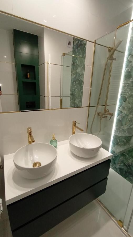 Plaza Tower Apartament, Sauna, Targi Kielce Buitenkant foto